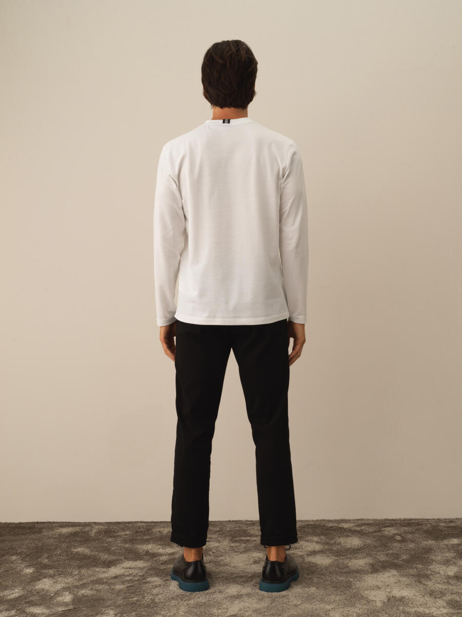 100% Cotton Regular Fit Printed T-Shirt - 4