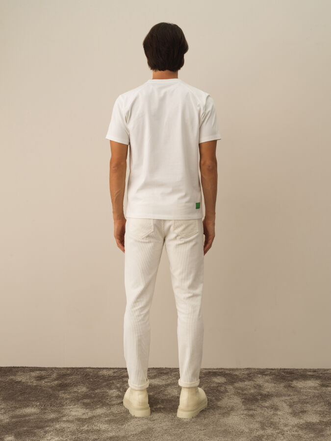 100% Cotton Regular Fit Printed T-Shirt - Xint