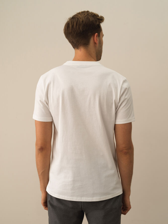 100% Cotton Regular Fit Printed T-Shirt - Xint