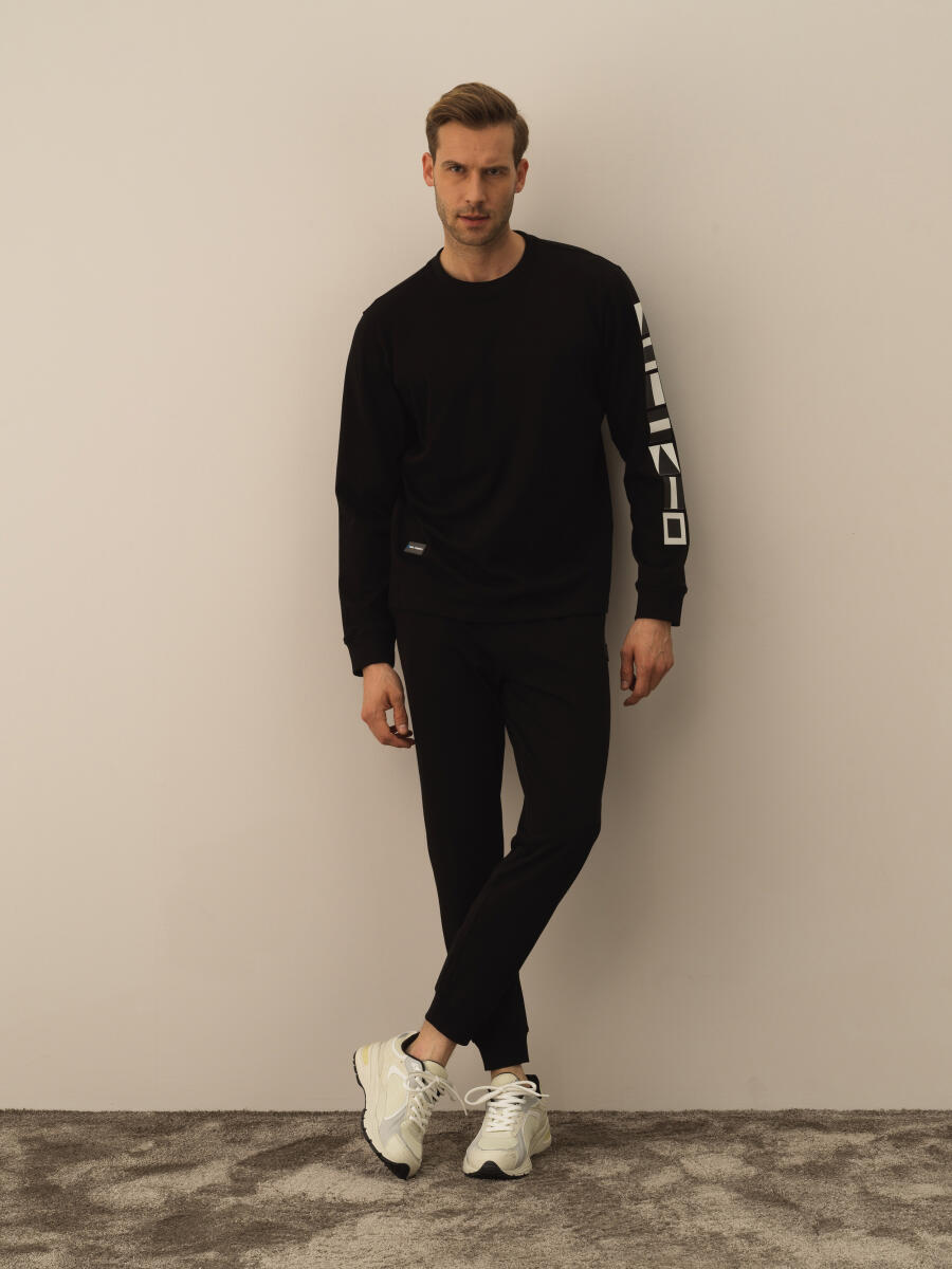 100% Cotton Regular Fit Printed T-Shirt - 2