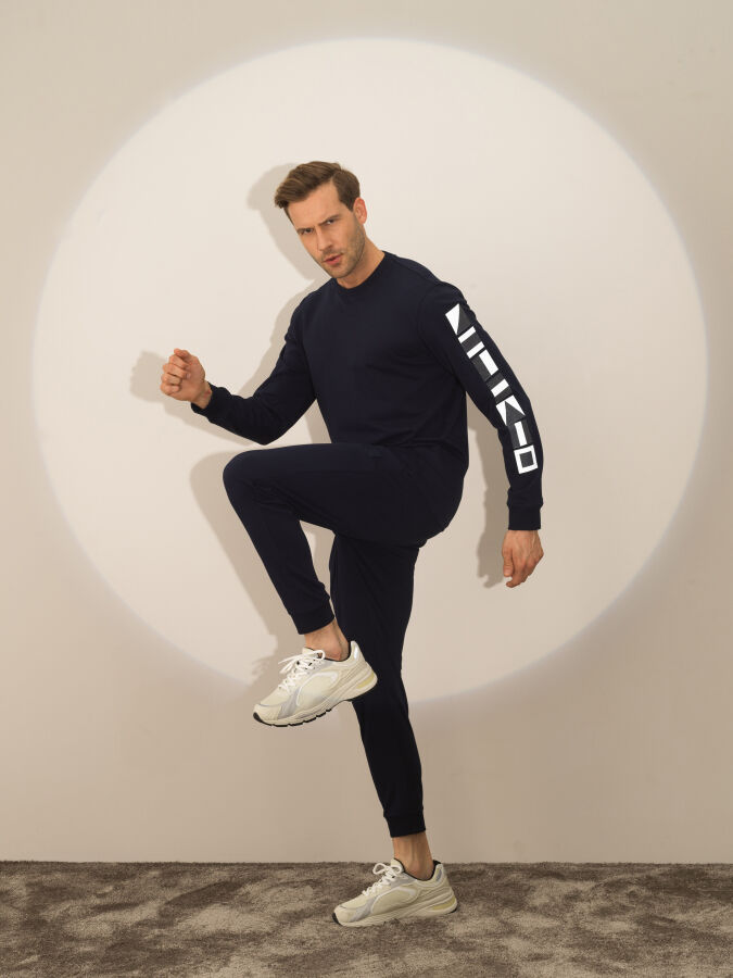 100% Cotton Regular Fit Printed T-Shirt - Xint