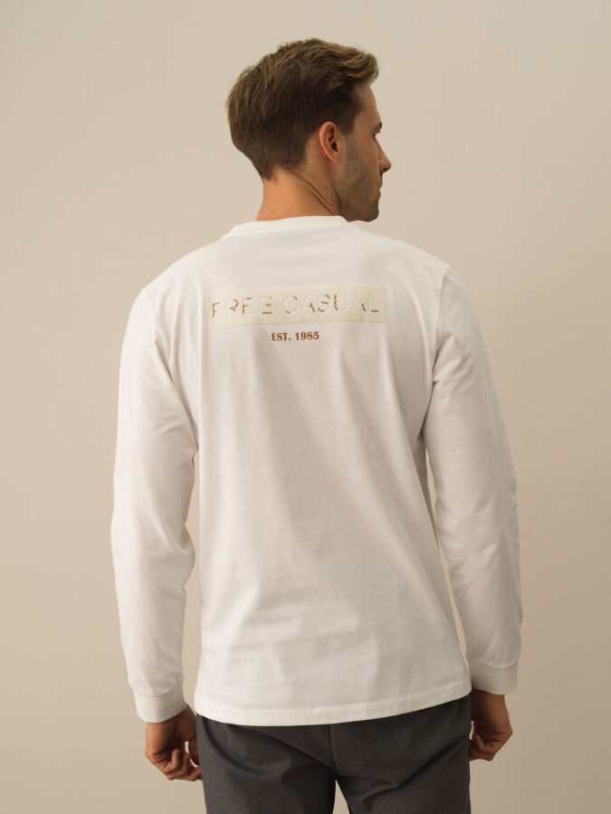 100% Cotton Regular Fit Printed T-Shirt - Xint