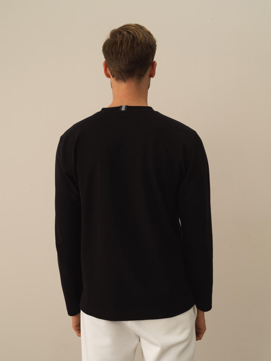 100% Cotton Regular Fit Printed T-Shirt - 3