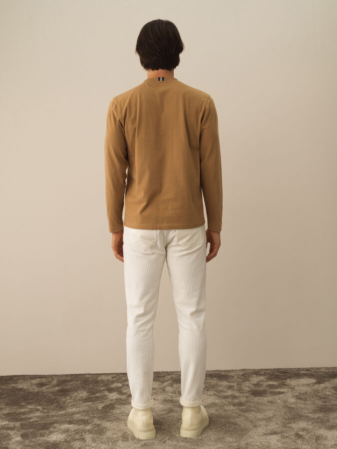 100% Cotton Regular Fit Printed T-Shirt - Xint