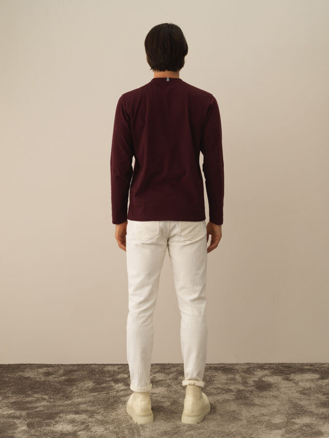 100% Cotton Regular Fit Printed T-Shirt - Xint