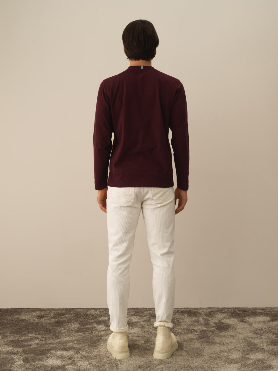 100% Cotton Regular Fit Printed T-Shirt - 4