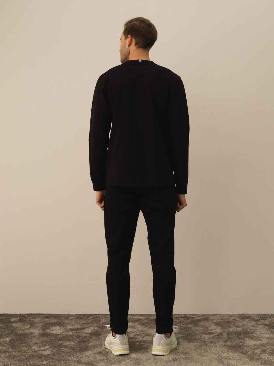 100% Cotton Regular Fit Printed T-Shirt - 5