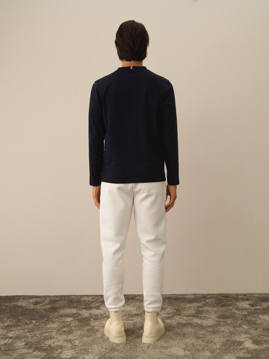 100% Cotton Regular Fit Printed T-Shirt - 4