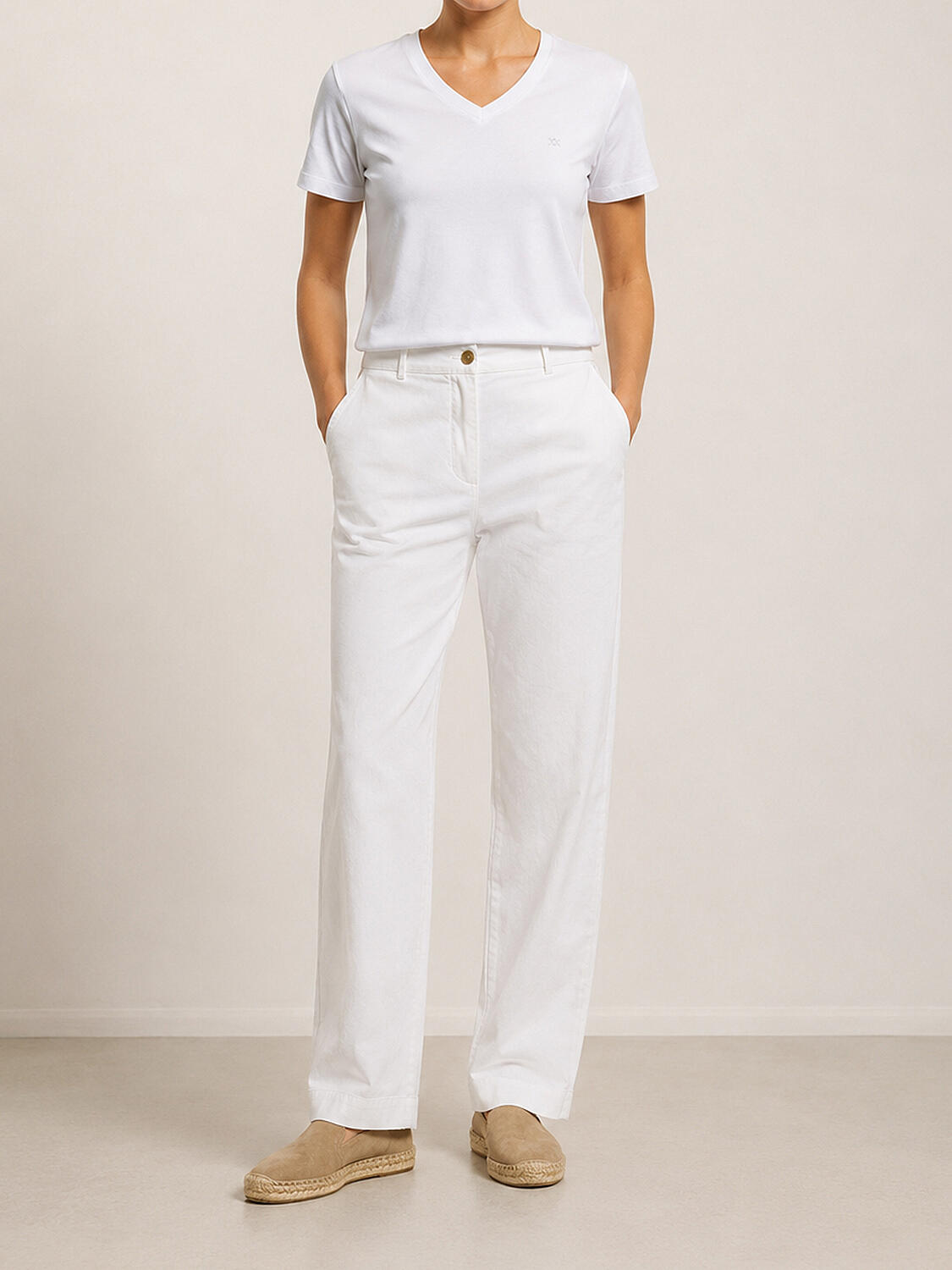 Beyaz Pamuk Dokulu Regular Fit Pantolon (1)