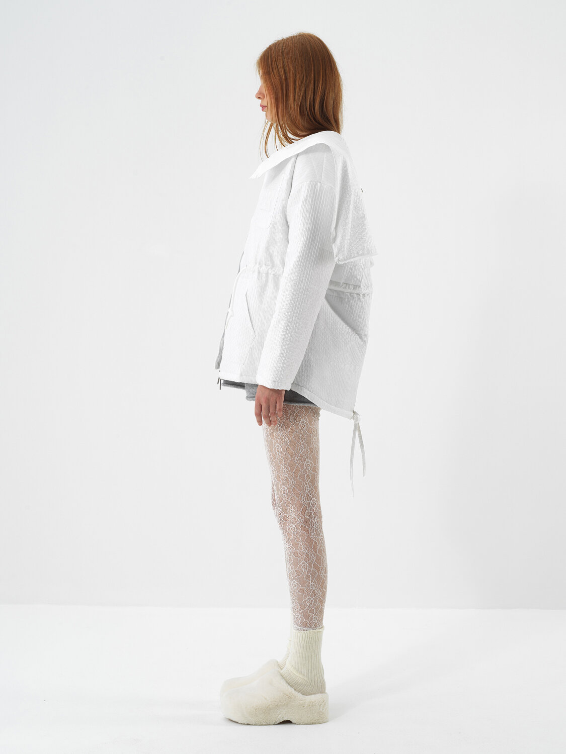 Beyaz Formunu Koruyan Oversize Mont - Xint