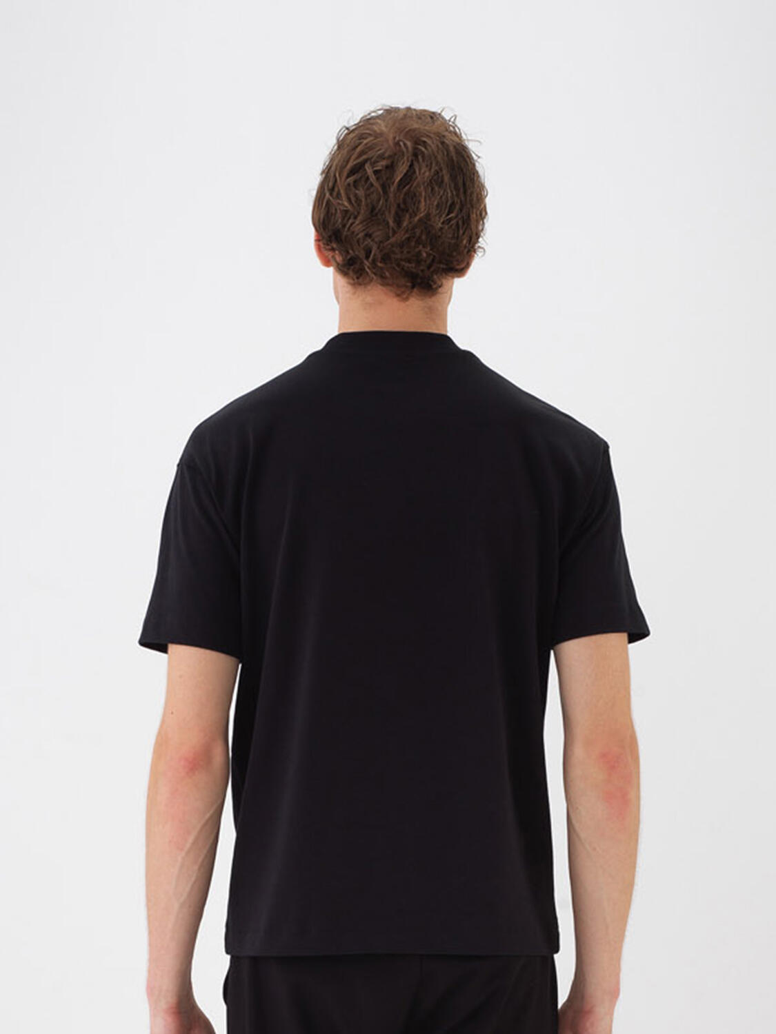 Black Cotton Textured Regular Fit T-Shirt - 4