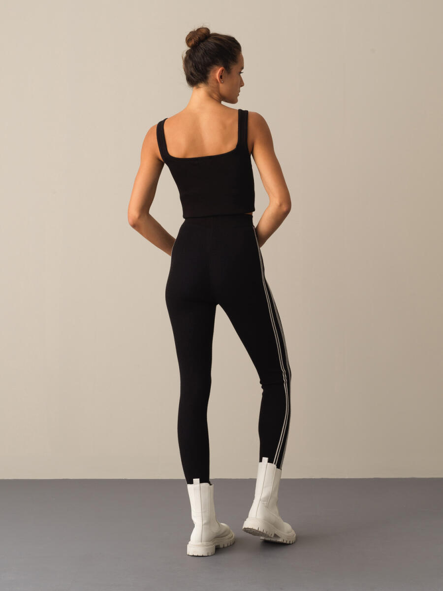 Siyah Esnek Dokulu Yüksek Bel Slim Fit Triko Tayt - 5