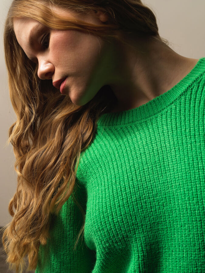 Back Zippered Regular Fit Wool Sweater - Xint