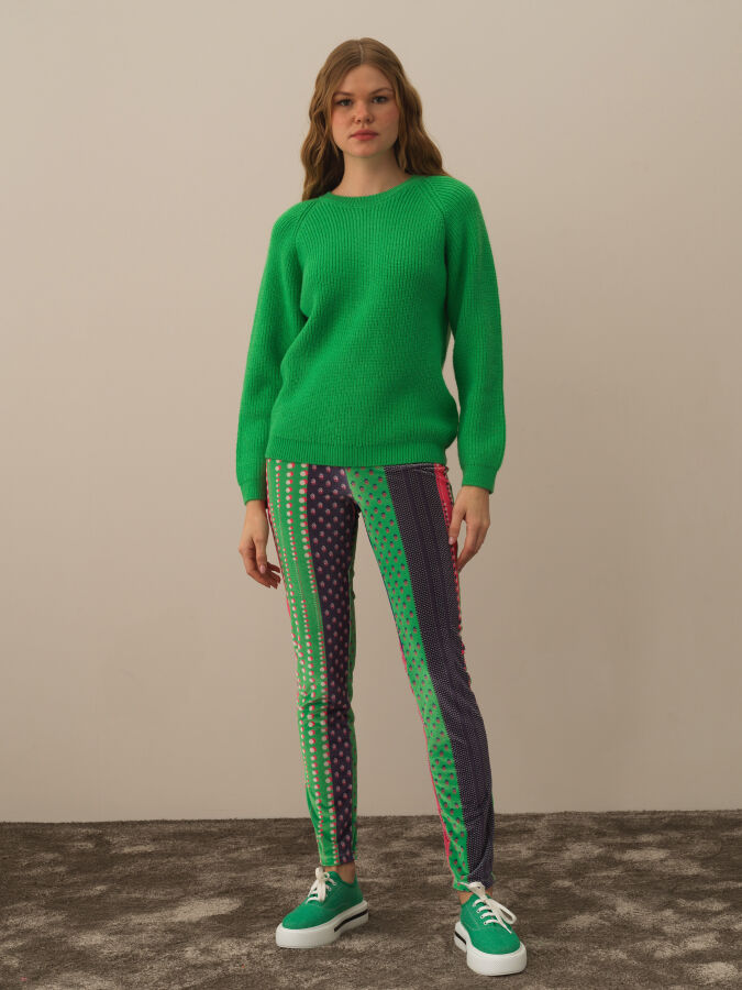 Back Zippered Regular Fit Wool Sweater - Xint