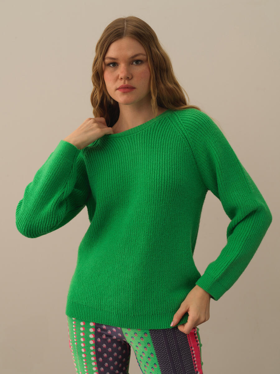 Back Zippered Regular Fit Wool Sweater