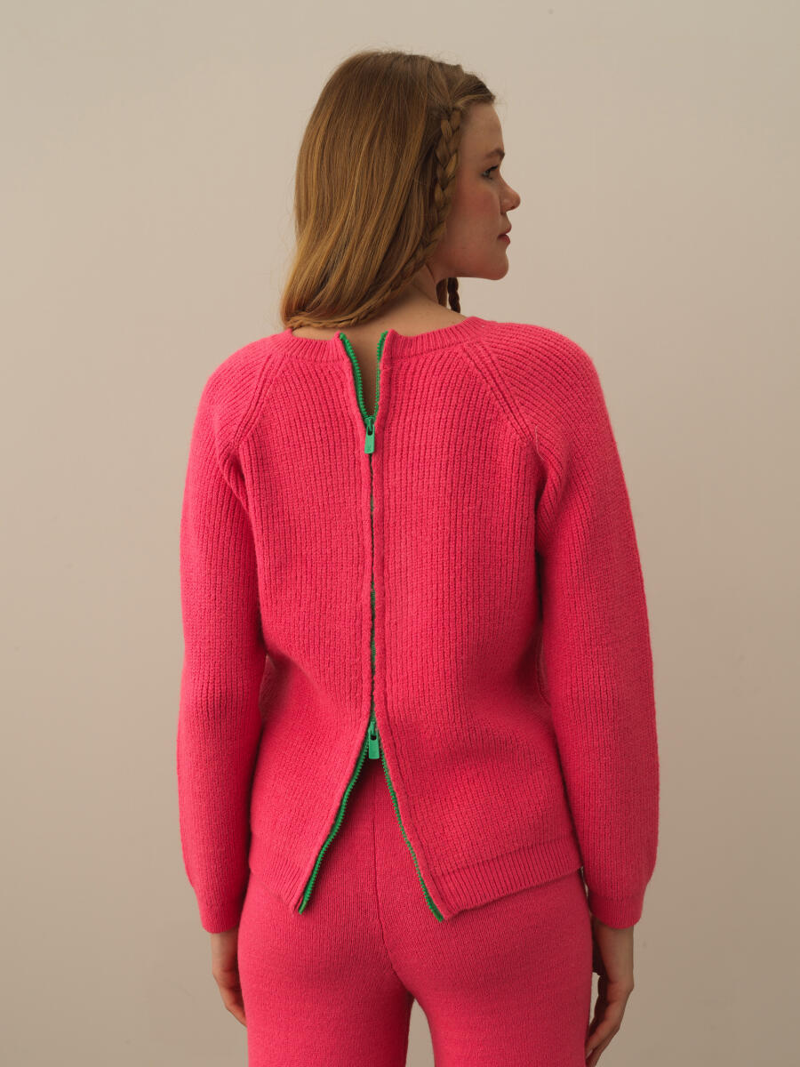 Back Zippered Regular Fit Wool Sweater - 3