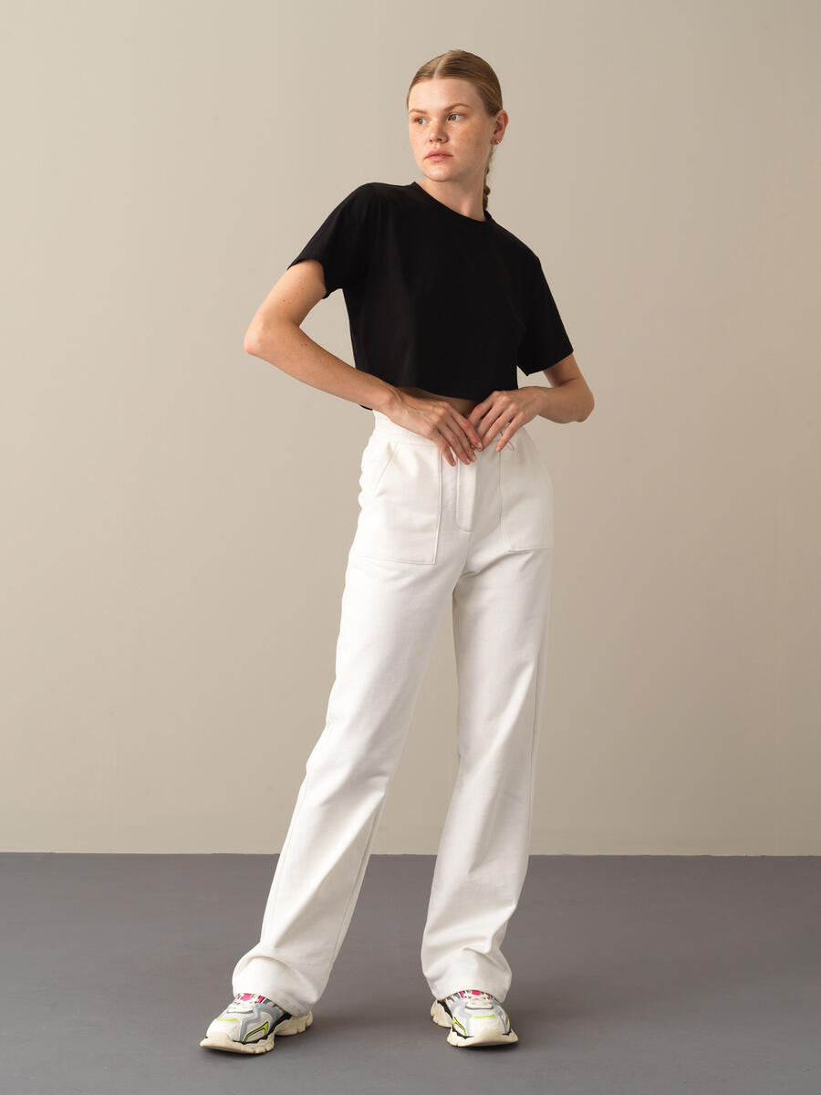 Siyah Modal Dokulu Regular Fit Crop - 2