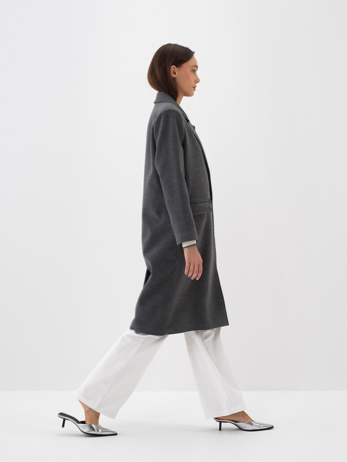 Buttoned Oversized Coat - Xint