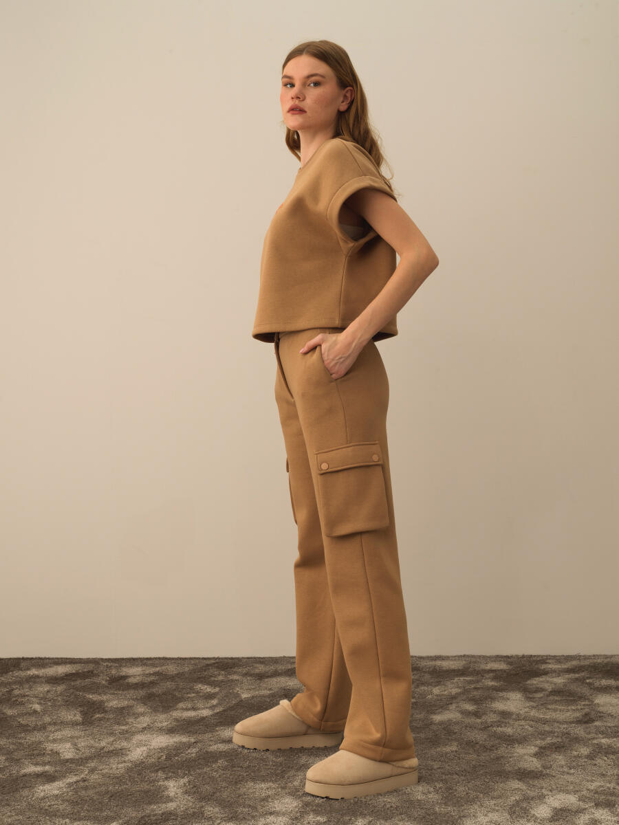 Cotton Oversized Cargo Pants - 3