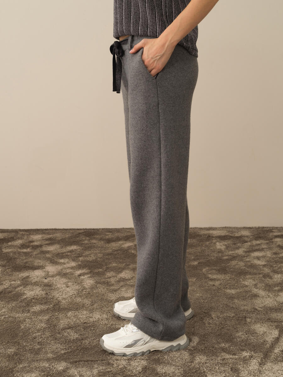 Cotton Oversized Pants - 4