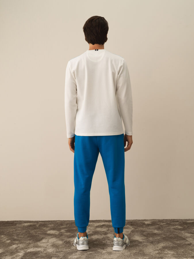 Cotton Regular Fit Embroidered T-Shirt - Xint