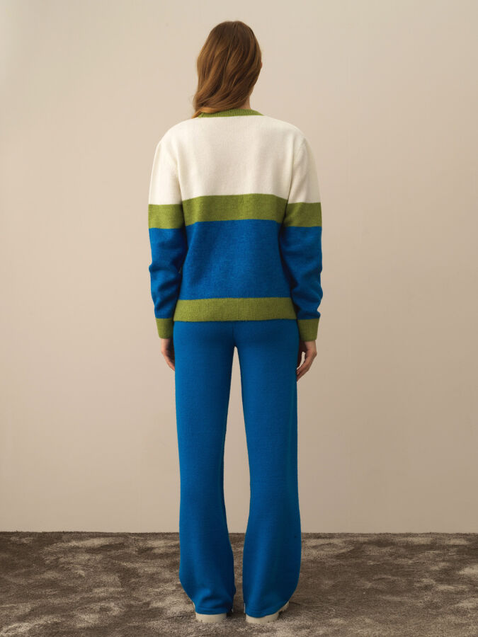 Crew Neck Regular Fit Sweater - Xint