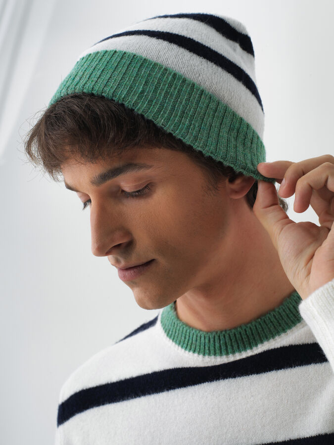 Lacivert Yumuşak Dokulu Standart Fit Bere - Xint