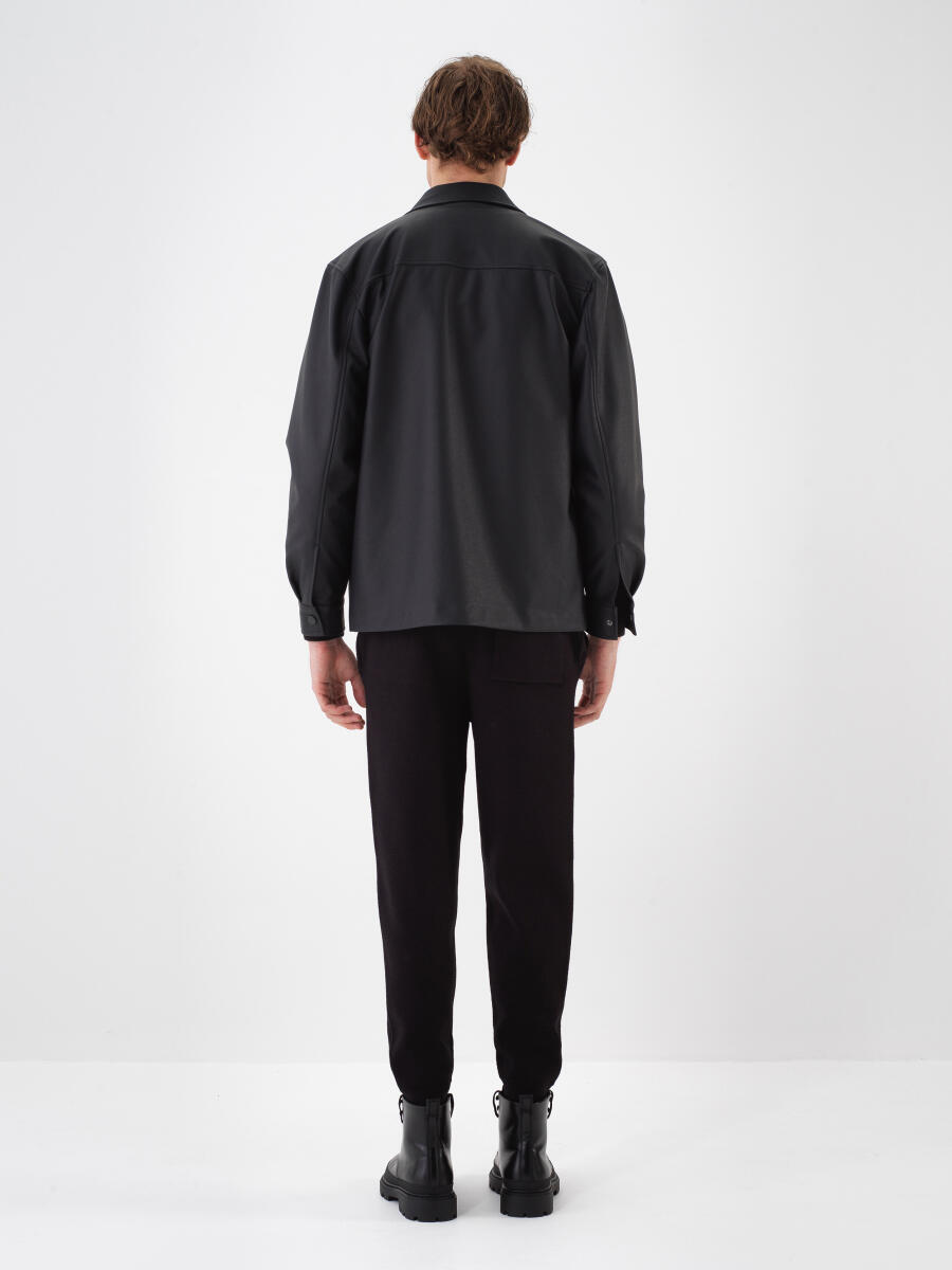 Siyah Deri Görünümlü Regular Fit Ceket - 4