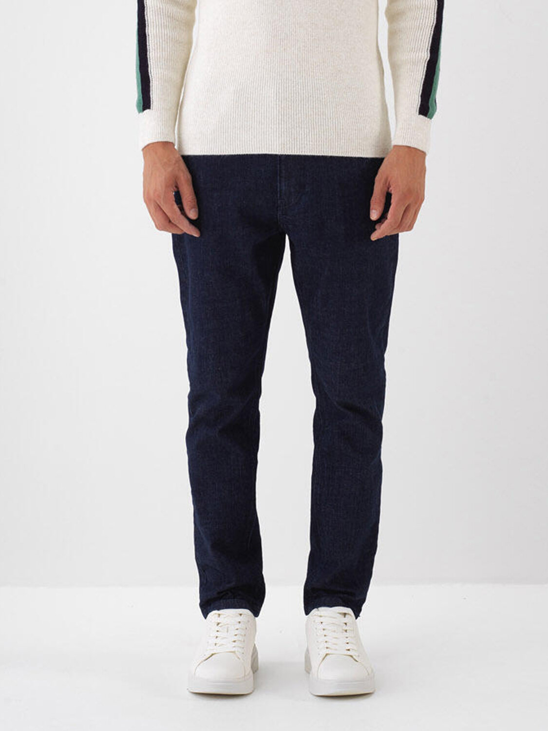 Lacivert Pamuk Dokulu Slim Fit Denim Pantolon - Xint