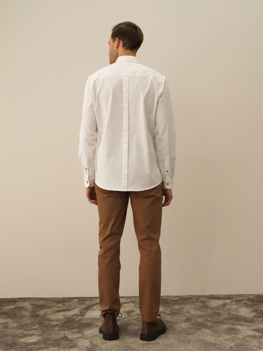 Kırık Beyaz Pamuk Dokulu Regular Fit Gömlek - 4