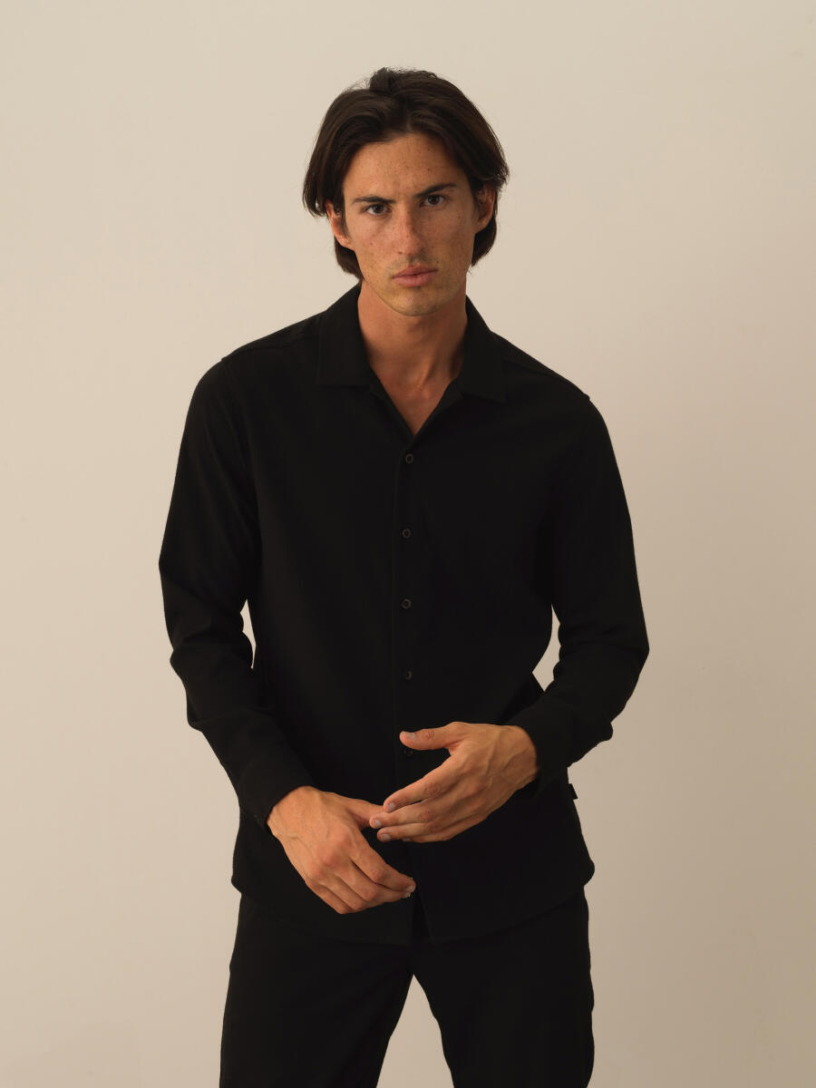 Siyah Esnek Dokulu Regular Fit Gömlek