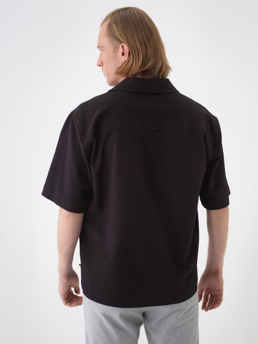 Siyah Pamuk Dokulu Oversize Gömlek - 4