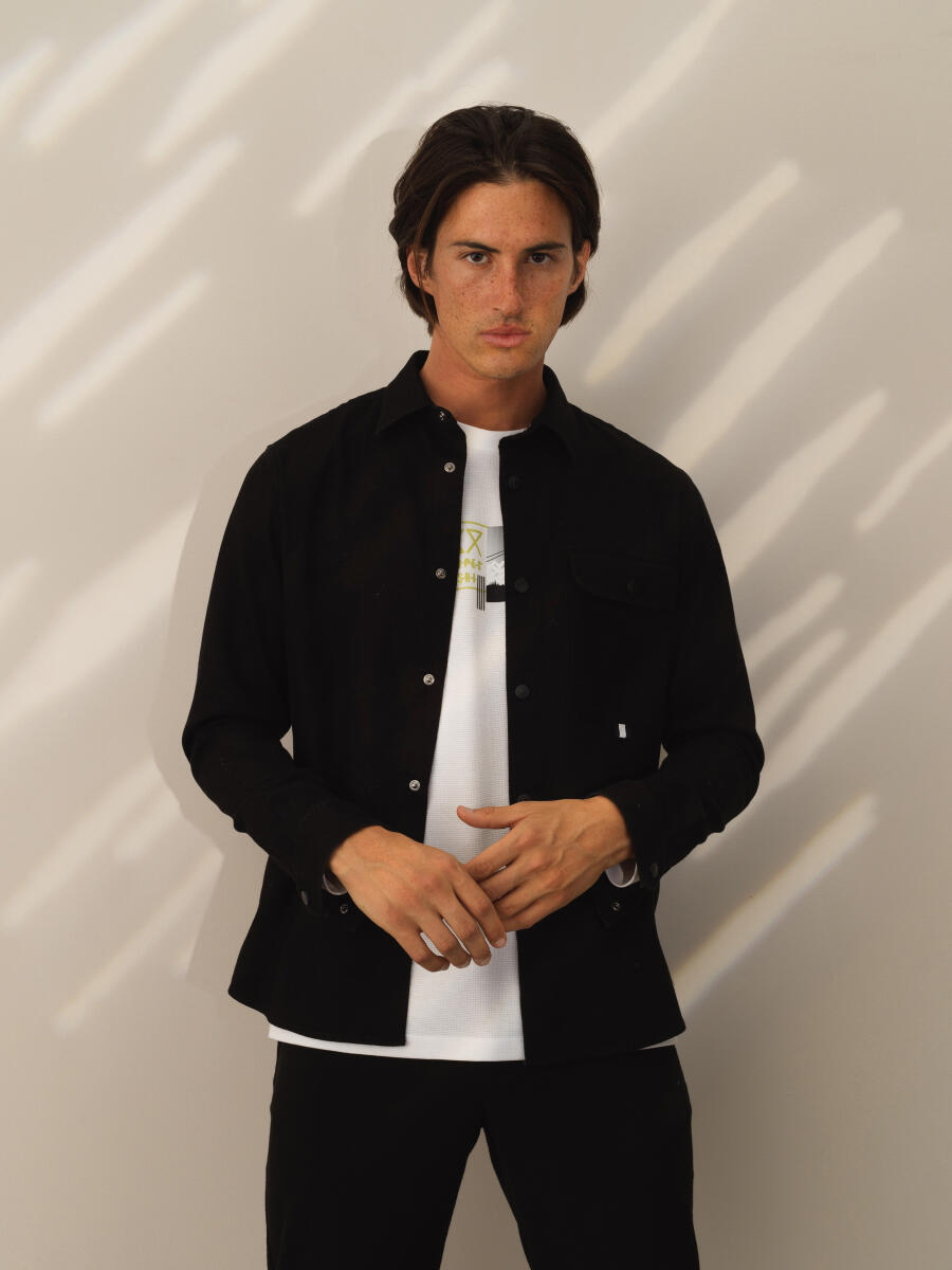 Siyah Pamuk Dokulu Regular Fit Gömlek