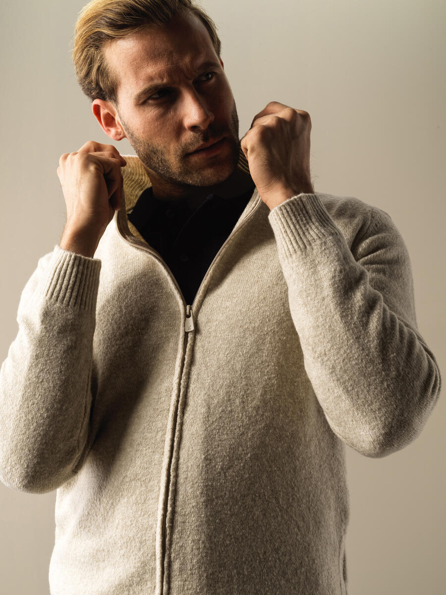 Ekru Yumuşak Dokulu Regular Fit Triko Hırka - 2