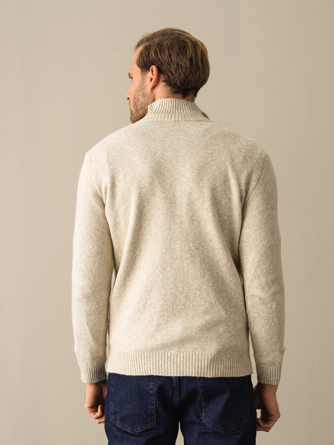 Ekru Yumuşak Dokulu Regular Fit Triko Hırka - Xint