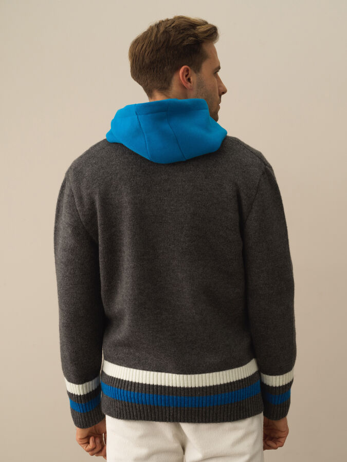 Gri Regular Fit V Yaka Hırka - 3