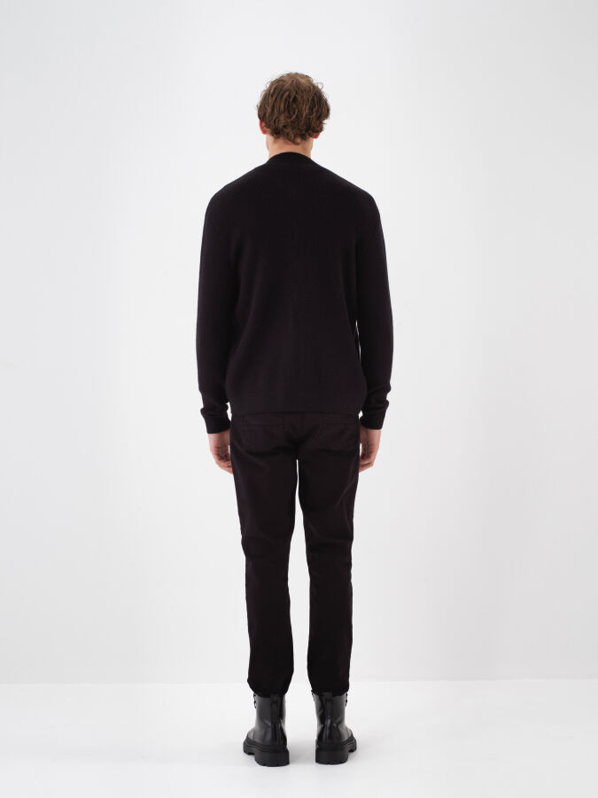 Siyah Doğal Yün Dokulu Regular Fit Hırka - Xint