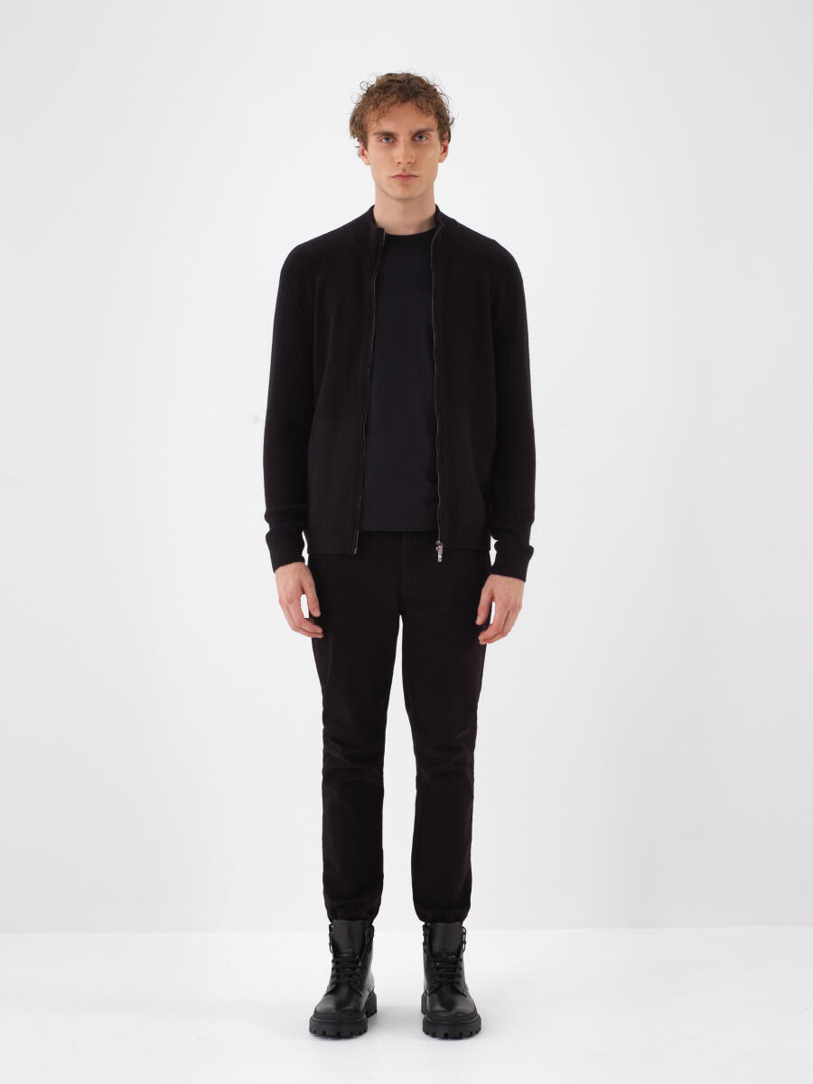 Siyah Doğal Yün Dokulu Regular Fit Hırka