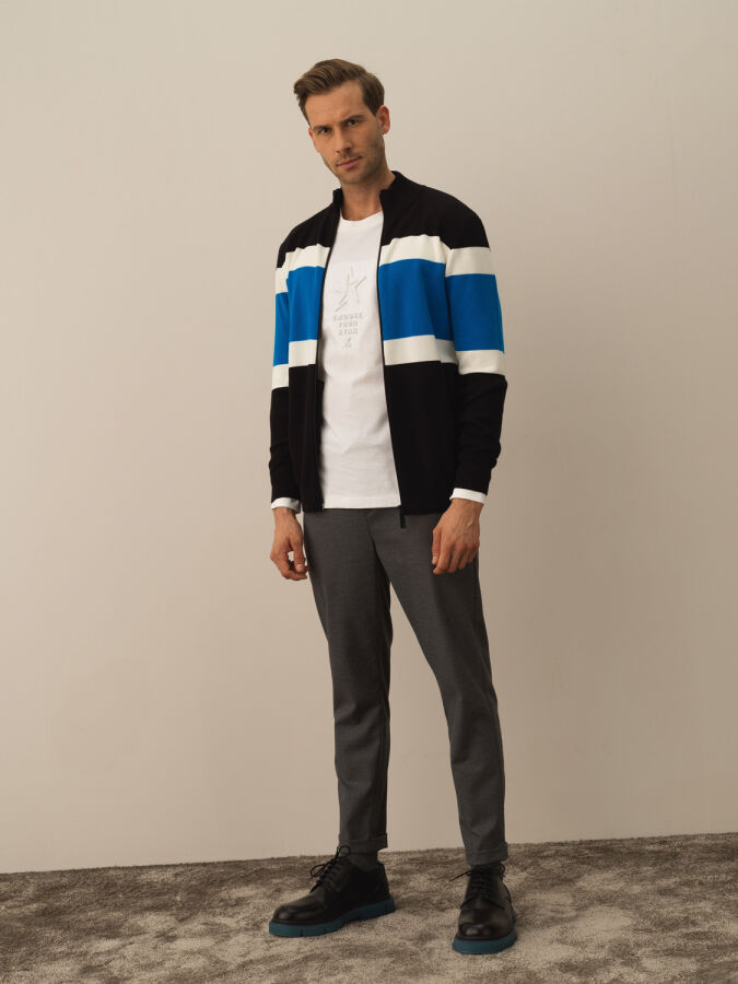 Siyah Pamuk Dokulu Regular Fit Hırka - Xint