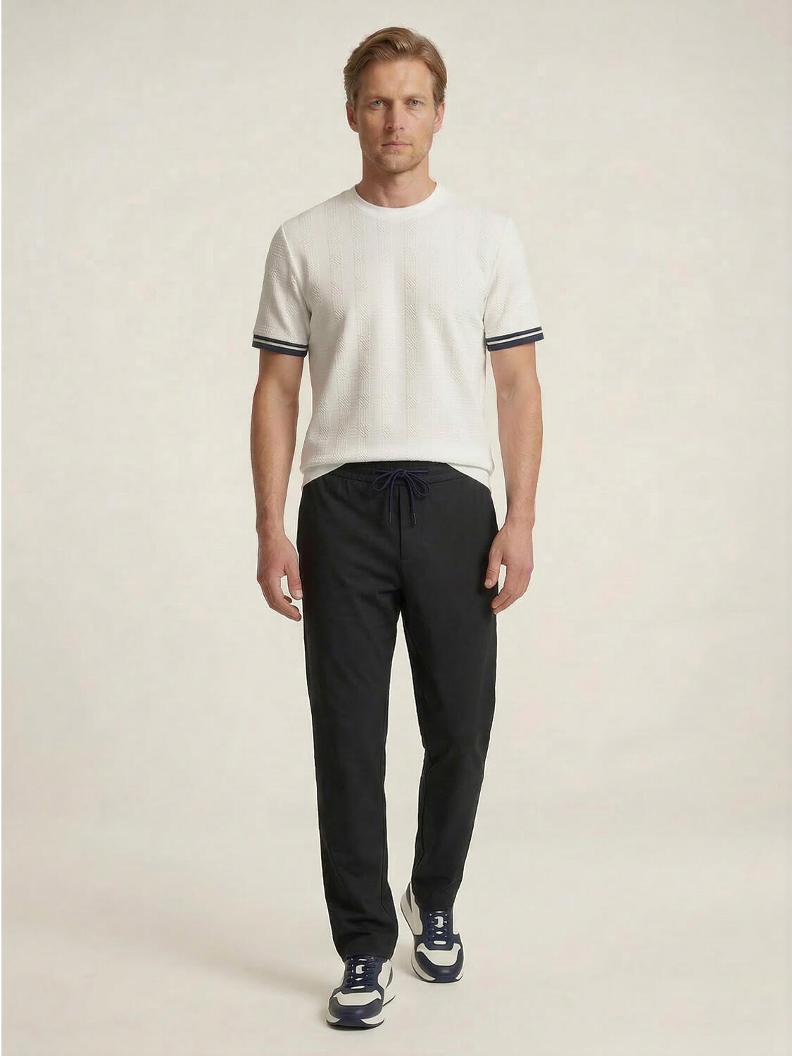 Lacivert Formunu Koruyan Slim Fit Jogger - 2