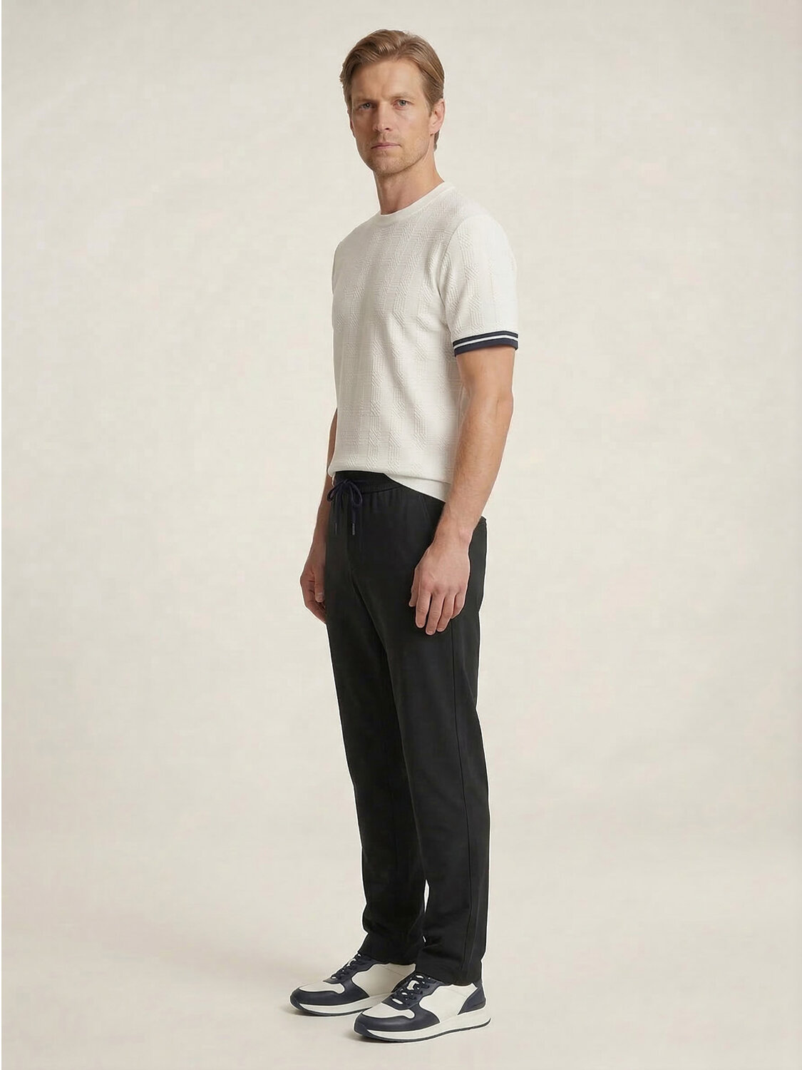 Lacivert Formunu Koruyan Slim Fit Jogger - 3