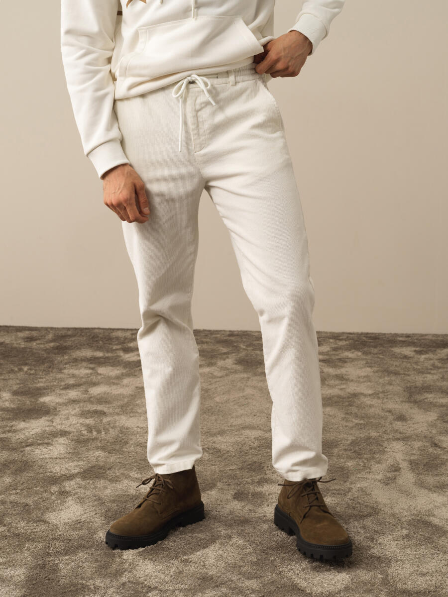 Ekru Pamuk Dokulu Regular Fit Jogger Pantolon