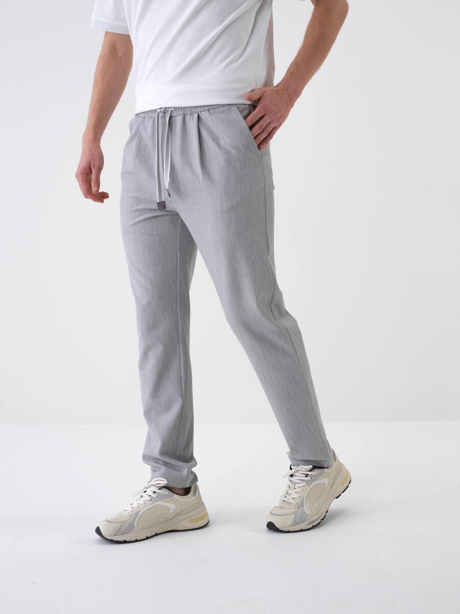Gri Doğal Dökümlü Regular Fit Jogger - 1