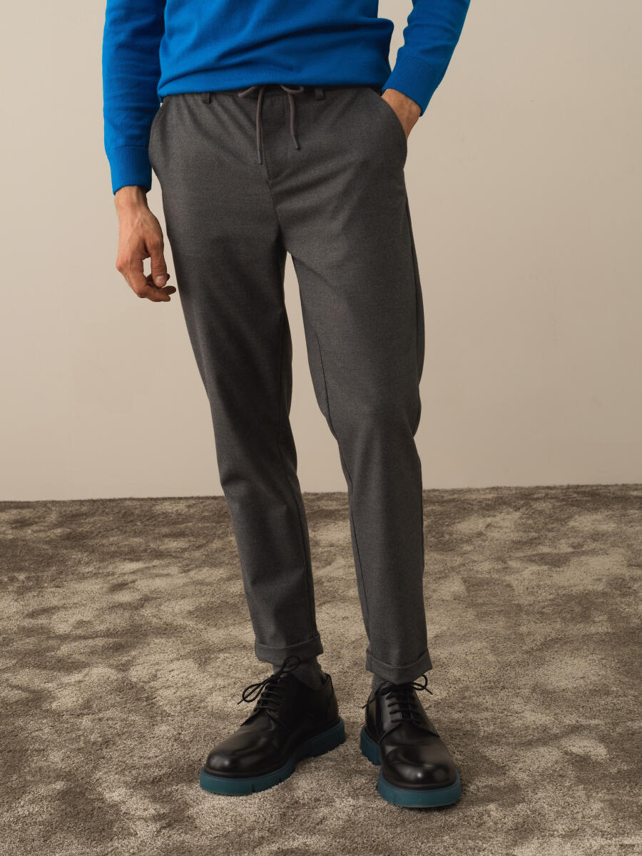 Koyu Gri Dokulu Esnek Dokulu Slim Fit Jogger Pantolon