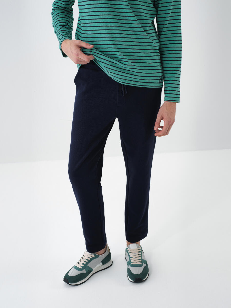 Lacivert Pamuk Dokulu Regular Fit Jogger Pantolon