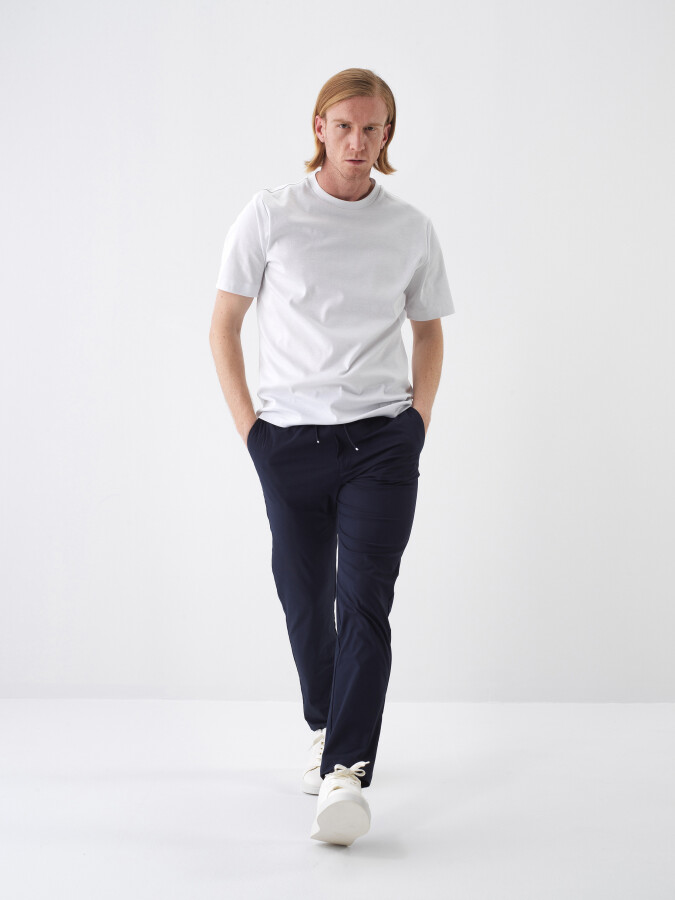 Lacivert Pamuk Dokulu Slim Fit Jogger (1)