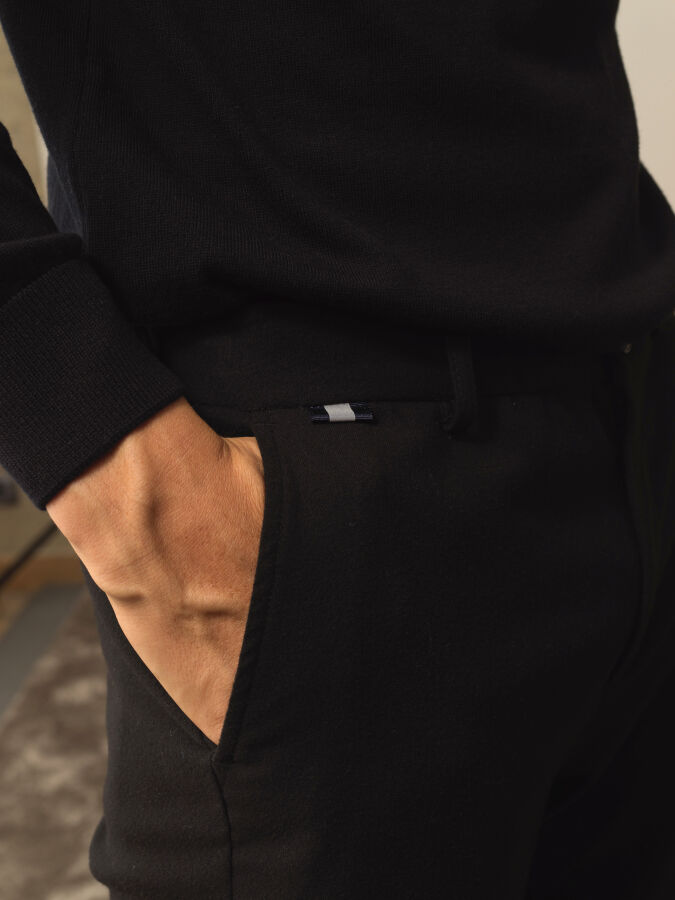 Siyah Regular Fit Jogger Pantolon - 3