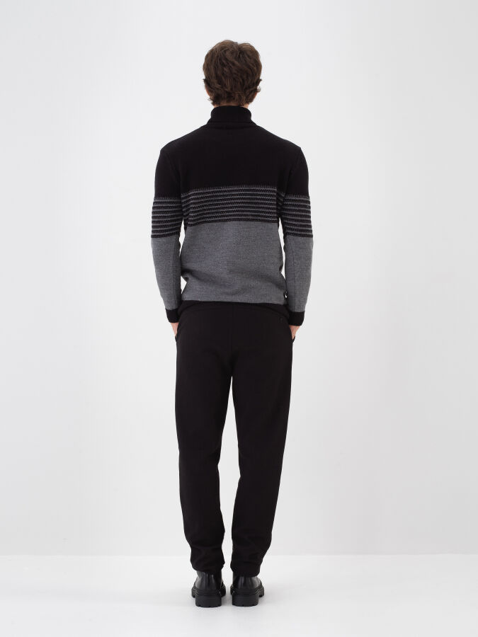 Siyah Pamuk Dokulu Regular Fit Jogger Pantolon - Xint