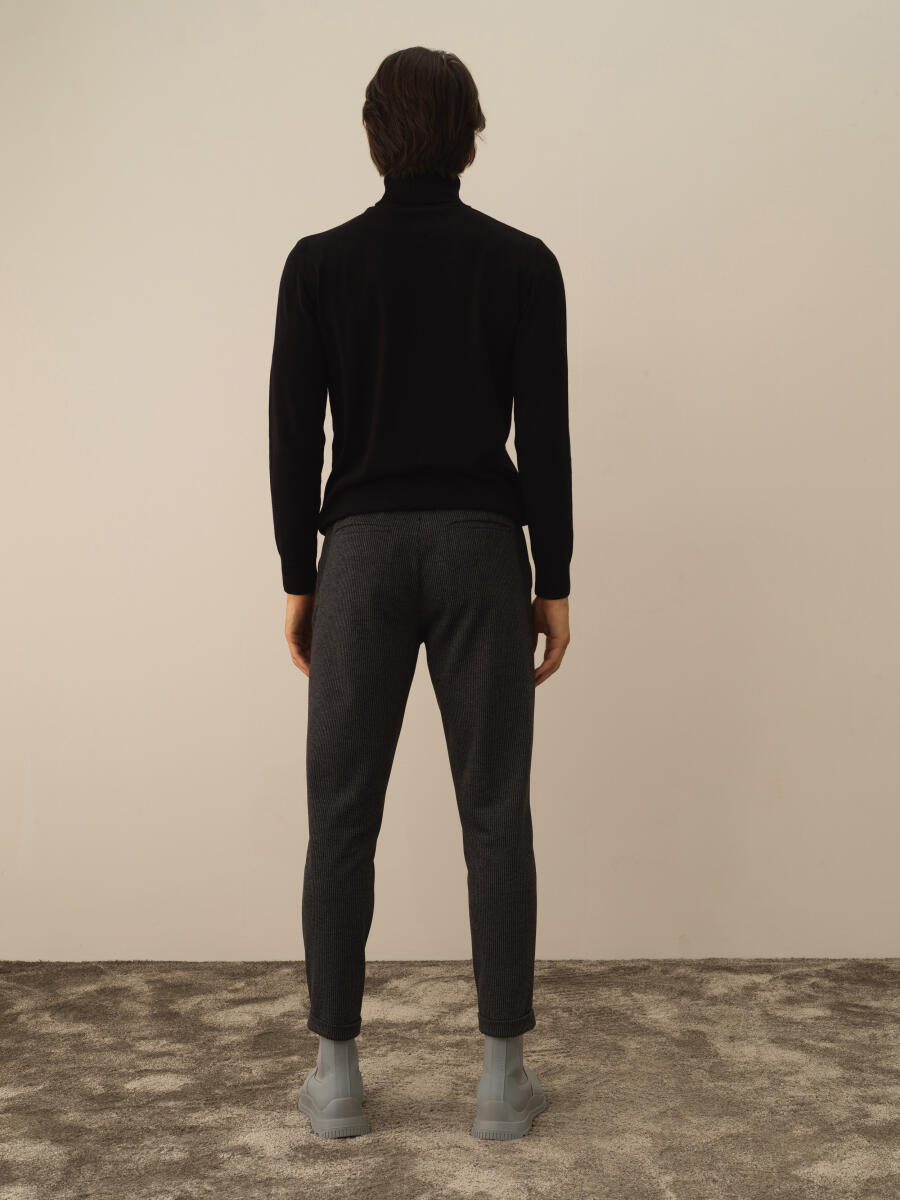 Siyah Pamuk Dokulu Slim Fit Jogger Pantolon - 5