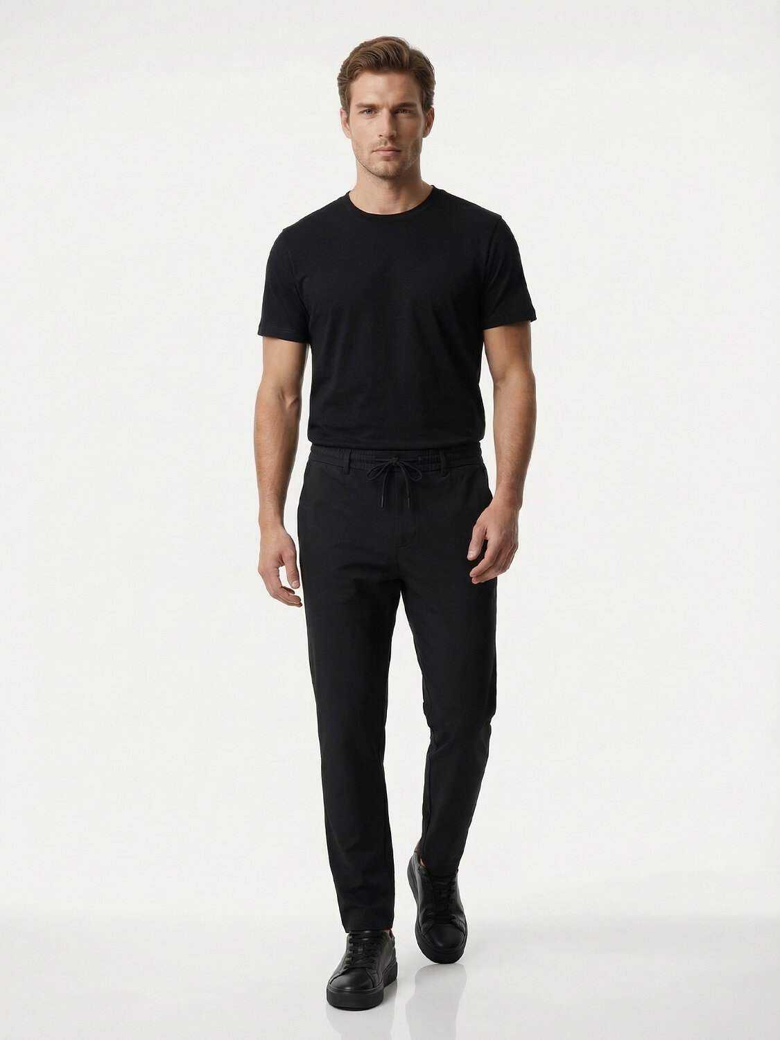Siyah Pamuk Dokulu Slim Fit Jogger (1)